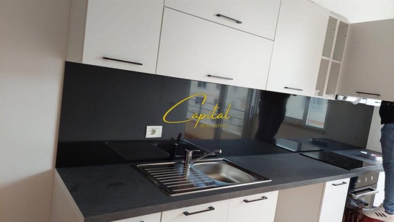 Tirane, jepet me qera apartament 2+1 Kati 8, 104 m² 450 € (ASTIR)