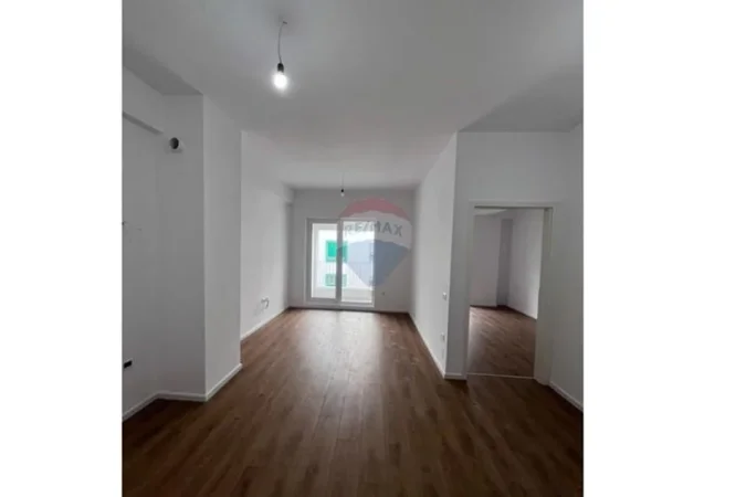 Tirane, shitet apartament 1+1 , 61 m² 110.000 € (Ali Demi)
