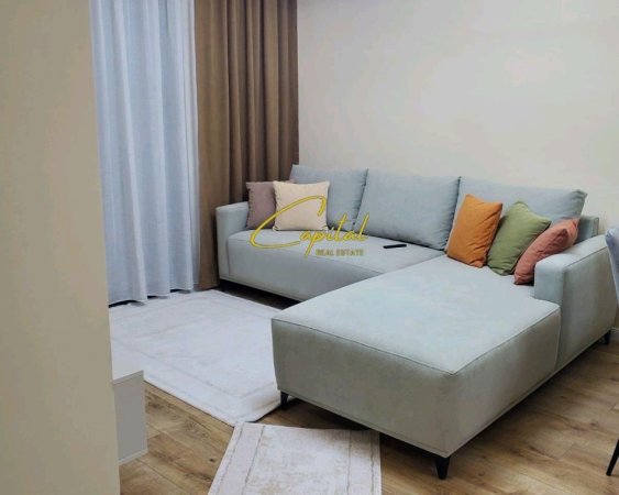Tirane, jepet me qera apartament 1+1 Kati 3, 67 m² 1.000 € (LIQENI I THATE)