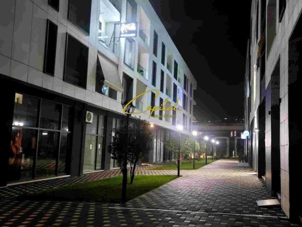 Tirane, jepet me qera apartament 1+1 Kati 3, 67 m² 1.000 € (LIQENI I THATE)