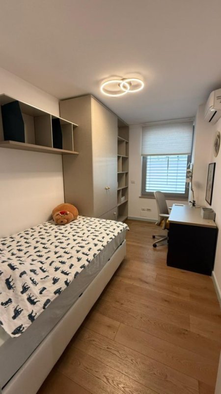Qera, Apartament 3+1, Stadiumi Dinamo, Tiranë - 1300€ | 135 m²