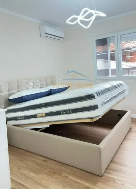 Apartament 1+1 per shitje tek Shkolla Bajram Curri