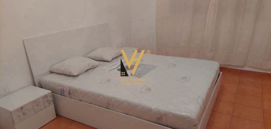 Tirane, jepet me qera apartament 2+1+Ballkon Kati 8, 104 m² 450 € (ASTIR, FRATARI)