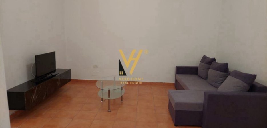 Tirane, jepet me qera apartament 2+1+Ballkon Kati 8, 104 m² 450 € (ASTIR, FRATARI)