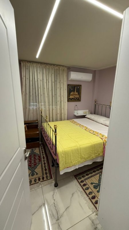 Tirane, jepet me qera shtepi 1 Katshe , 60 m² 550 € (Shkolla e Kuqe)