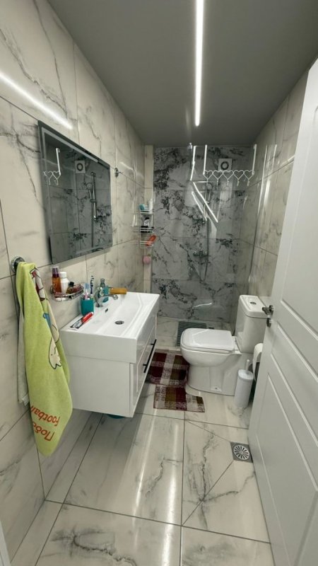 Tirane, jepet me qera shtepi 1 Katshe , 60 m² 550 € (Shkolla e Kuqe)