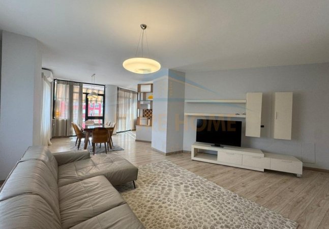 Qira, Apartament 3+1+3+ Post Parkimi, Liqeni Artificial, Tiranë. 