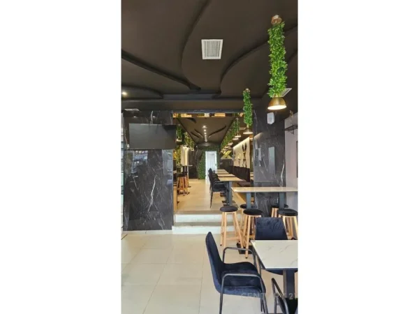 Tirane, shitet ambjent biznesi Kati 1, 120 m² 60.000 € (Ish Blloku)