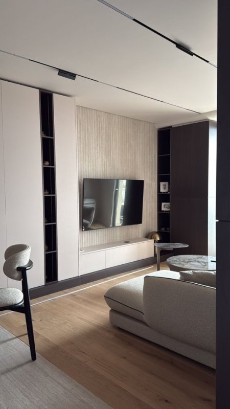 Tirane, jepet me qera apartament 1+1 Kati 13, 70 m² 1.200 €