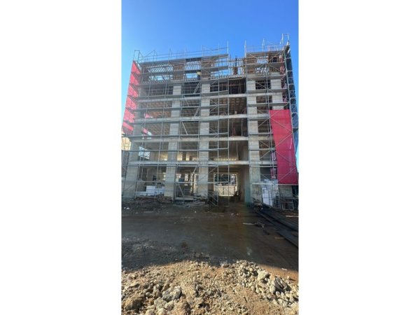 Tirane, shes apartament 2+1 Kati 7, 243.000 € (Shkolla e Kuqe)