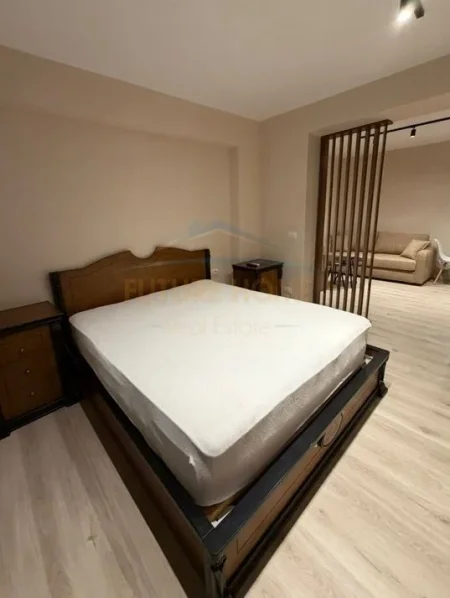 Qera, Apartament 2+1, Oxhaku , Tiranë.