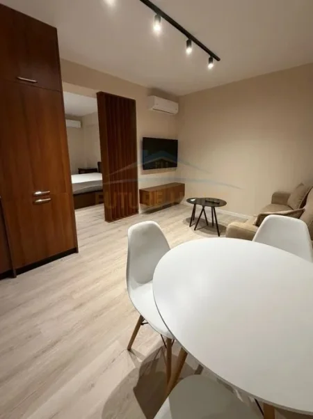 Qera, Apartament 2+1, Oxhaku , Tiranë.