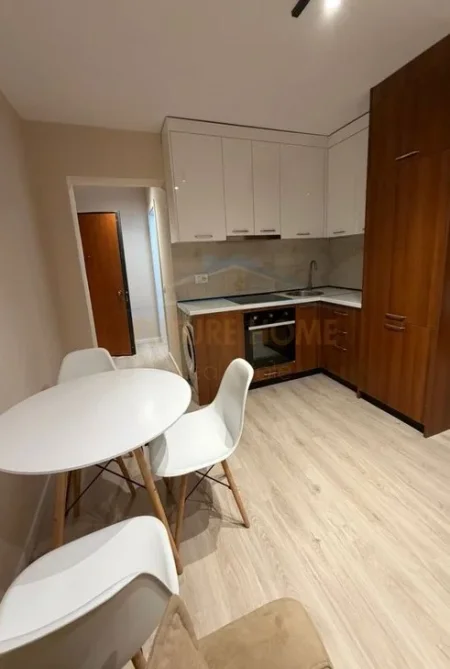 Qera, Apartament 2+1, Oxhaku , Tiranë.