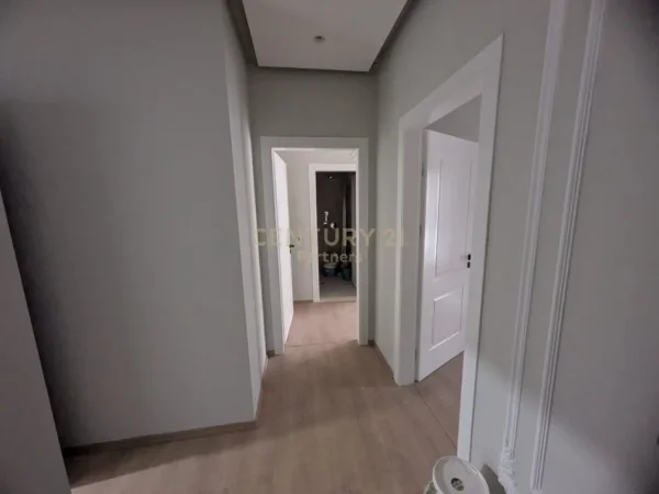 Tirane, shes apartament 2+1 Kati 6, 97 m² 179.000 € (5 Maj)
