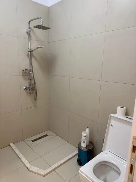 Tirane, jepet me qera apartament 1+1 Kati 8, 60 m²  (Don bosko)