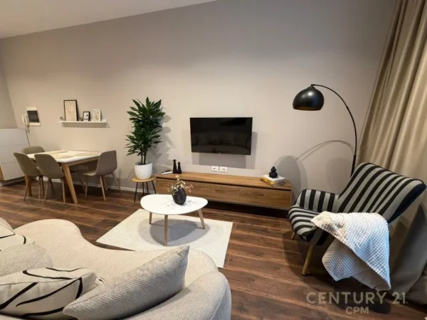 Tirane, shes apartament 2+1 Kati 2, 75 m² 190.000 € (Rruga e Bogdaneve)