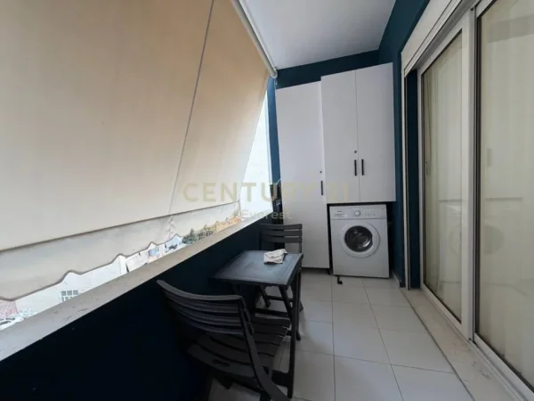 Tirane, jepet me qera apartament 1+1 Kati 5, 70 m² 550 € (mikel maruli)