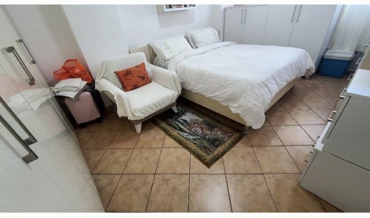 Tirane, jap me qera apartament 1+1+Aneks+Ballkon Kati 4, 1 m² 550 € (Don bosko mbrapa hotel Ferrarit)