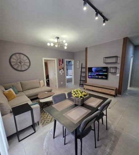 Tirane, jepet me qera apartament 2+1 Kati 6, 138 m² 900 € (KOPSHTI BOTANIK)