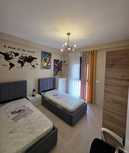 Tirane, jepet me qera apartament 2+1 Kati 6, 138 m² 900 € (KOPSHTI BOTANIK)