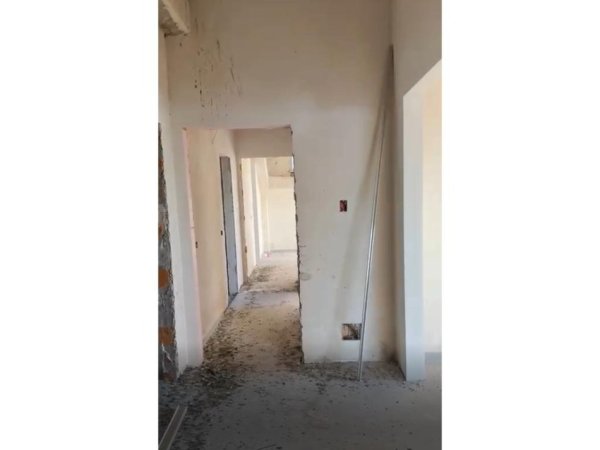 Tirane, shes apartament 3+1 Kati 6, 170 m² 193.000 € (Fresk)