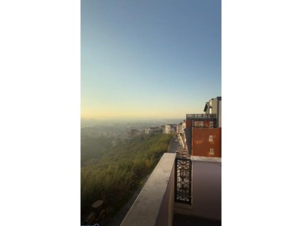 Tirane, shes apartament 3+1 Kati 6, 170 m² 193.000 € (Fresk)