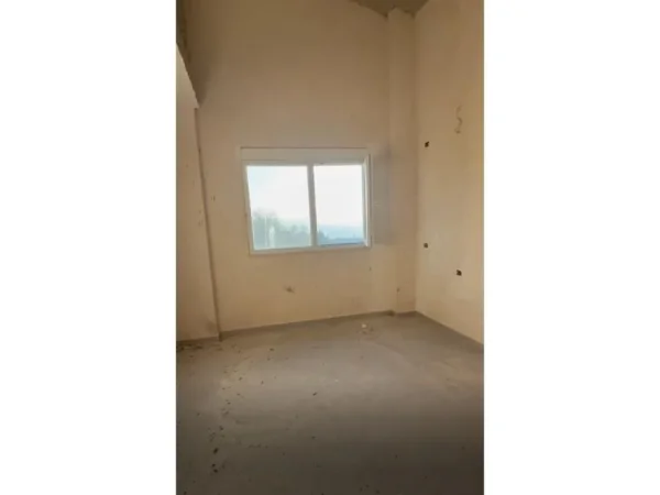 Tirane, shes apartament 3+1 Kati 6, 170 m² 193.000 € (Fresk)