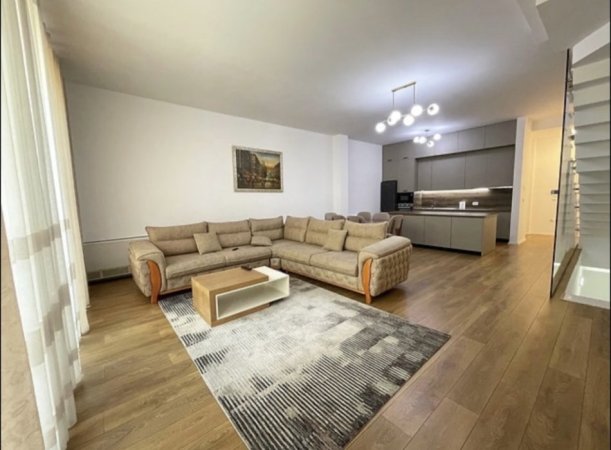 Tirane, jepet me qera Vile 3+1 Kati 0, 350 m² (TEG)