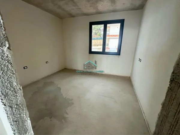 shitet apartament+verande | Penthouse 3+1+Aneks+Ballkon Kati 3, 780.000 € (vlore)