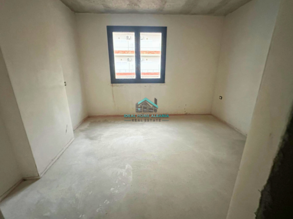 shitet apartament+verande | Penthouse 3+1+Aneks+Ballkon Kati 3, 780.000 € (vlore)