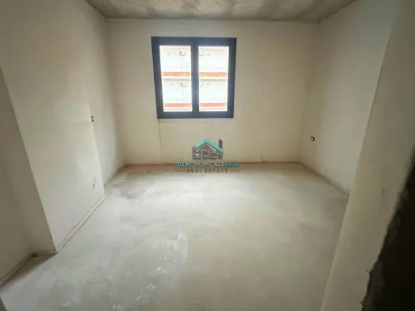 shitet apartament+verande | Penthouse 3+1+Aneks+Ballkon Kati 3, 780.000 € (vlore)