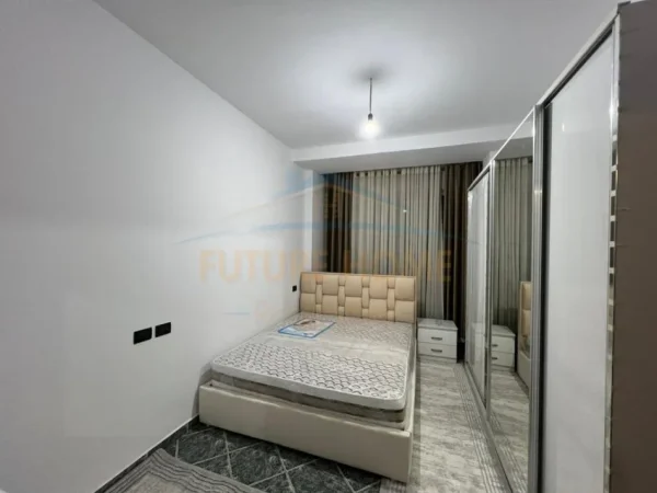Tirane, jepet me qera apartament 2+1 , 87 m² 500 € (Fresk, Tirane)