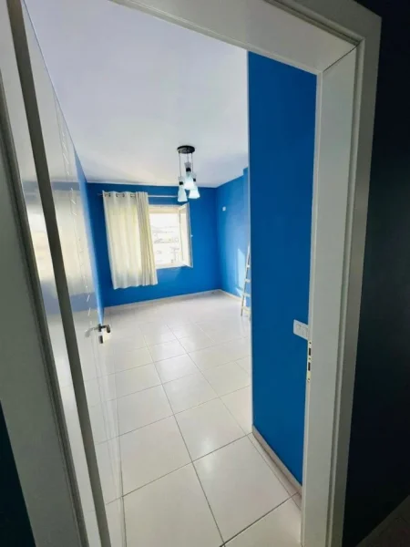 Tirane, shitet apartament 2+1+Ballkon Kati 8, 90 m² 135.000 € (ASTIR)