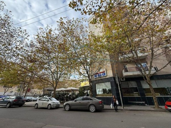 Tirane, shitet apartament 2+1 Kati 1, 93 m² 195.000 € (Don Bosko)
