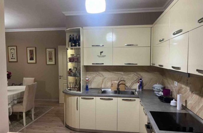 Tirane, shitet apartament 2+1 Kati 1, 106 m²  206.000 € (ASTIR)