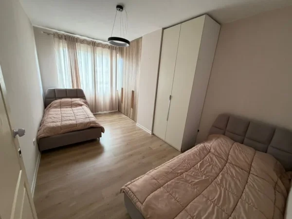 Tirane, jepet me qera apartament 2+1 Kati 6, 106 m² 650 € (ASTIR)