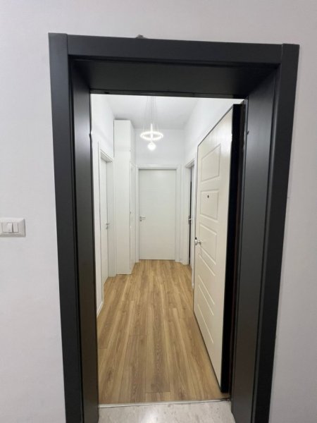 Tirane, jepet me qera apartament 1+1 , 