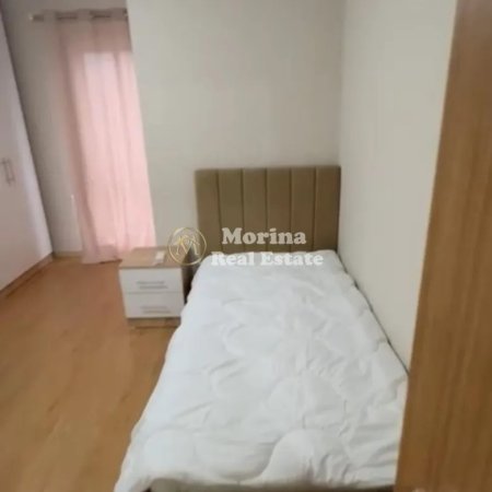 Tirane, jepet me qera apartament 2+1 Kati 1, 70 m² 500 € (Rruga 5 Maji)