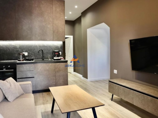 Tirane, jepet me qera apartament 1+1 Kati 2, 55 m² 500 € 