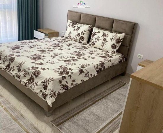 Tirane, jepet me qera apartament 2+1 Kati 4, 84 m² 50.000 € (Rruga Alajdin Frasheri)