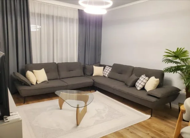 Tirane, jepet me qera apartament 2+1 Kati 3, 116 m² 1.300 € (LIQENI I THATE)