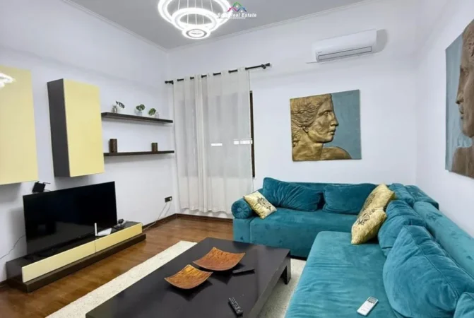 Tirane, jepet me qera apartament 2+1 Kati 4, 120 m² 1.200 € (Rruga e Dibres)