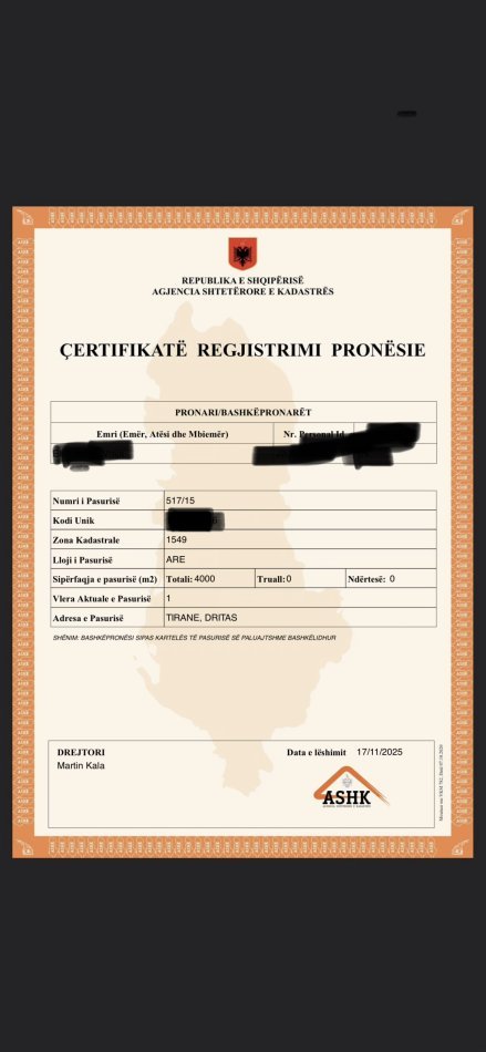 Tirane, shes toke , 4.000 m² 90.000 € (Dritas)