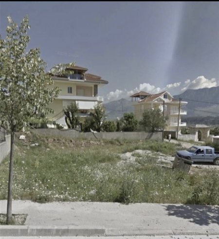 Gjirokaster, shes toke , 450 m² (Gjolek Haska Gërhot Gjirokastër)