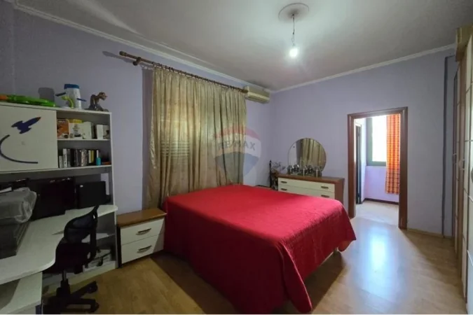 Tirane, shitet apartament 3+1+Ballkon Kati 4, 116 m² 185.000 € (Asim Vokshi)