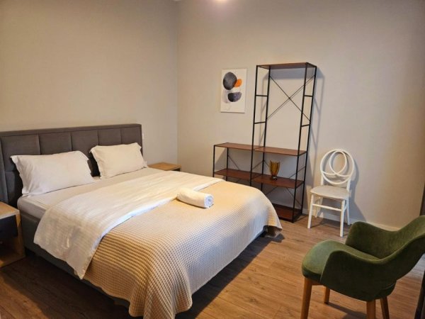 Tirane, shitet apartament 1+1 , 285 m² 950.000 € (Rruga e Durrësit)