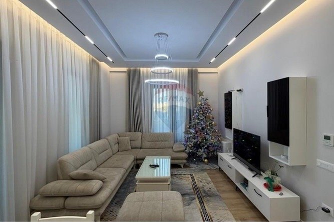 Tirane, jepet me qera apartament 2+1+Ballkon Kati 5, 123 m² 1.000 € (Kompleksi Arlis)