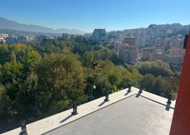 Tirane, shitet hotel , 810 m² 2.500.000 € (KODRA E DIELLIT)