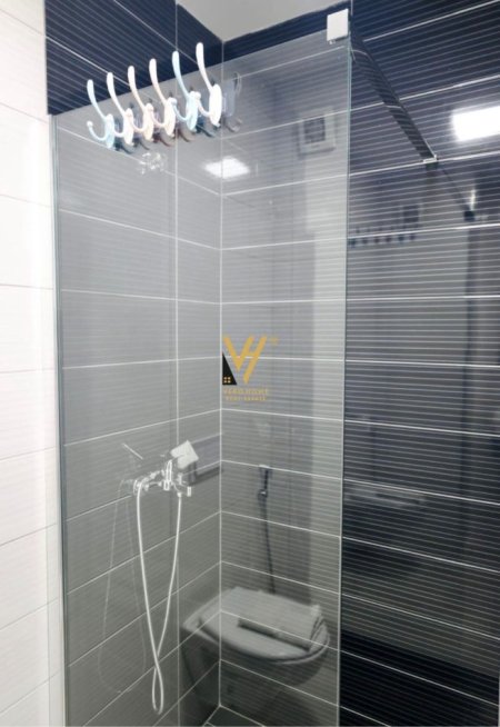 Tirane, jepet me qera apartament 2+1+Ballkon Kati 2, 112 m² 1.100 € (KOMUNA E PARISIT)