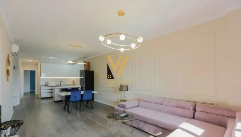 Tirane, jepet me qera apartament 2+1+Ballkon Kati 9, 127 m² 1.300 € (KOMUNA E PARISIT)